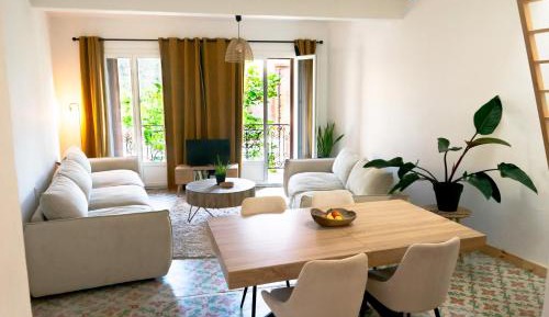 Apartment with Balcony