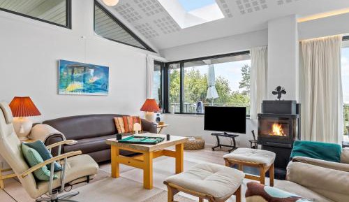 Three-Bedroom Vacation Home 