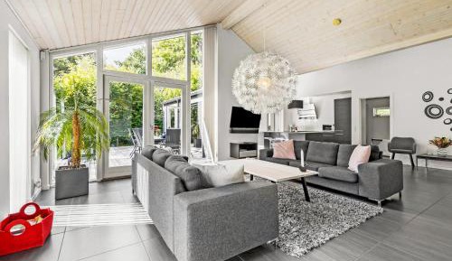 Three-Bedroom Vacation Home 
