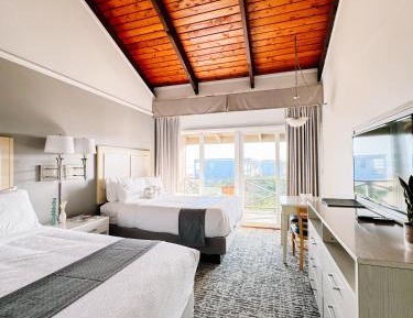 Queen Room with Two Queen Beds - Ocean View