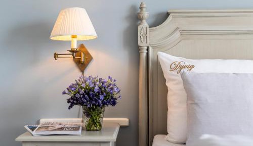 Deluxe Double Room with Balcony and Sea View