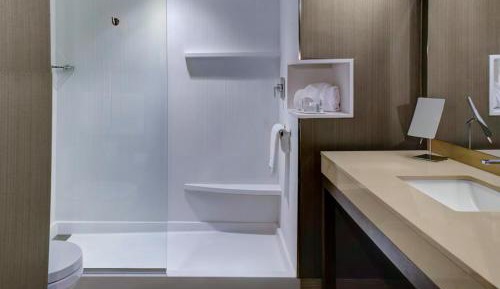 King Room with Sofa Bed - Hearing Accessible