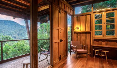Family Room with Mountain View