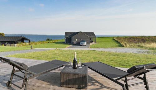 Three-Bedroom Vacation Home 