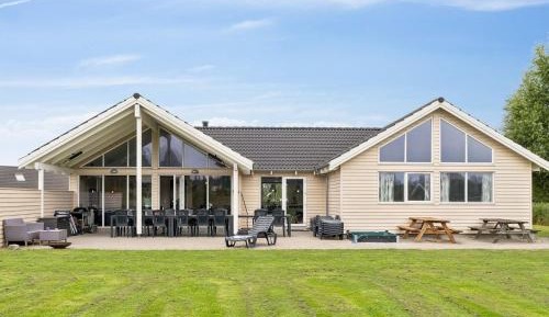 Six-Bedroom Holiday Home