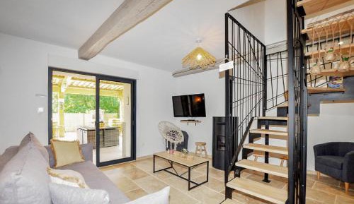 Four-Bedroom Vacation Home