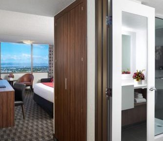 Premium King Room