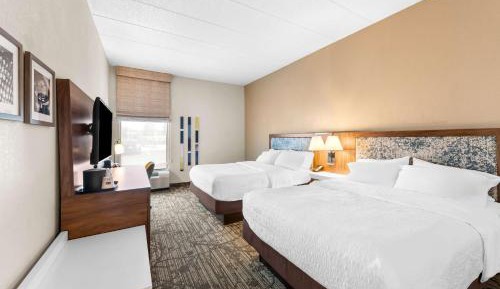 Queen Room with Two Queen Beds - Non-Smoking