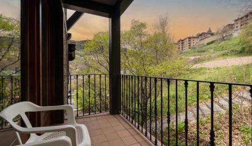 Apartment (2-4 Adults) with Club Access
