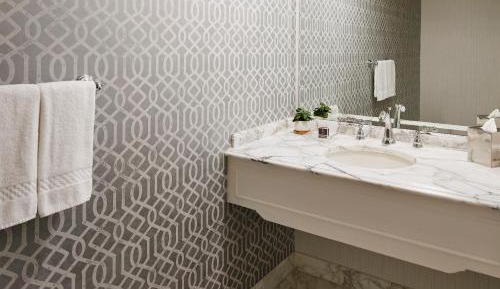 One-Bedroom Presidential Suite