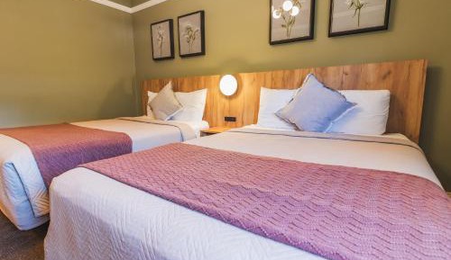 Standard Queen Room with Two Queen Beds