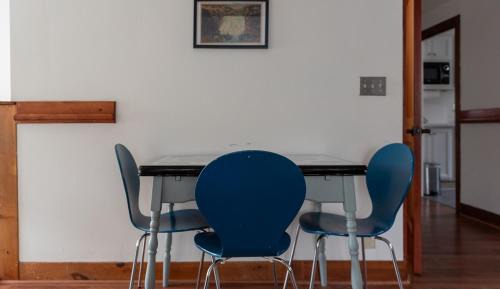Apartment with Garden View