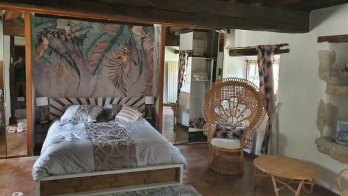 Deluxe Double Room with Shower