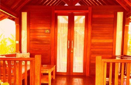 Deluxe Bungalow with Garden View