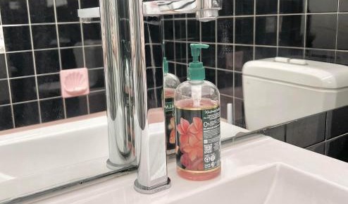 Standard Double Room with Shared Bathroom