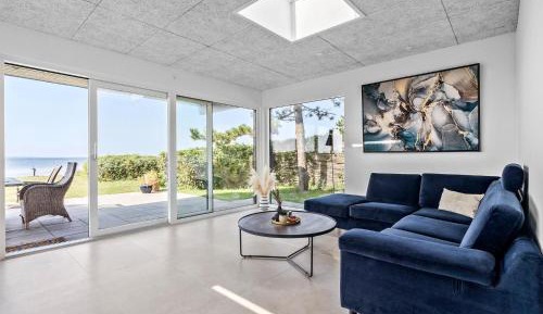 Three-Bedroom Vacation Home 