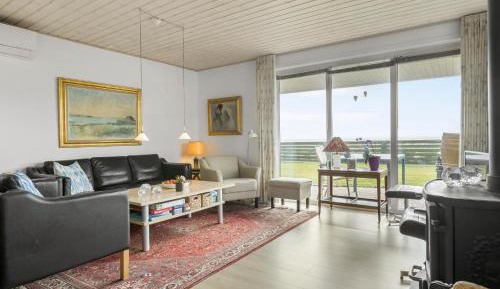 Three-Bedroom Vacation Home 