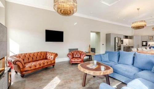 Three-Bedroom Cottage