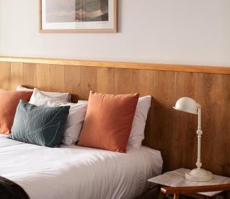 Lake View Room - First Floor