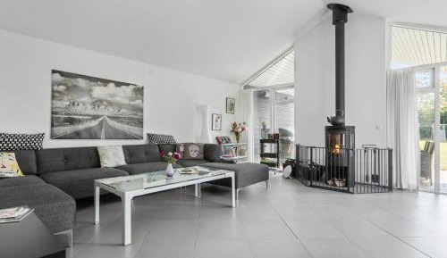 Three-Bedroom Vacation Home 