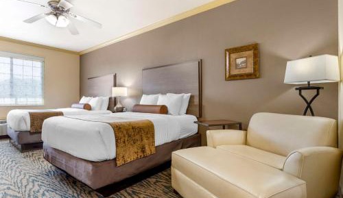 Queen Suite with Queen Beds - Non-Smoking