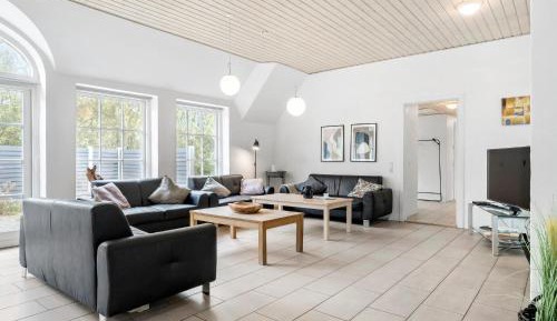 Seven-Bedroom Holiday Home