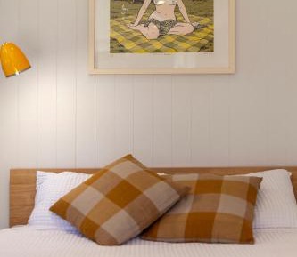 Deluxe Double Room (2 Adults + 1 Child)