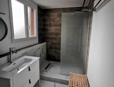 Apartment with Garden View