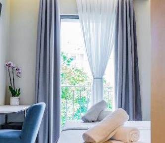 Deluxe Double or Twin Room with Balcony