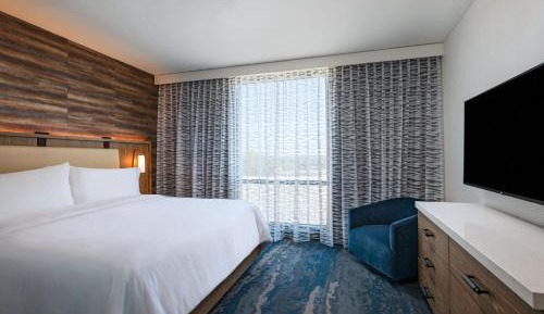 Junior King Suite