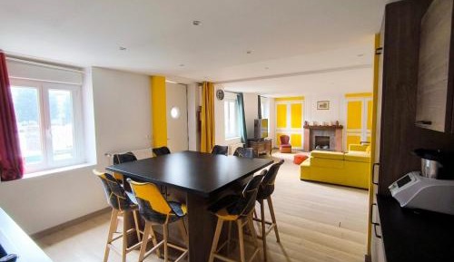 Three-Bedroom Vacation Home 