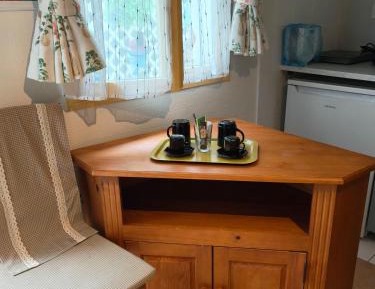 Double Room with Bathroom (Bath and Shower) - Pastel