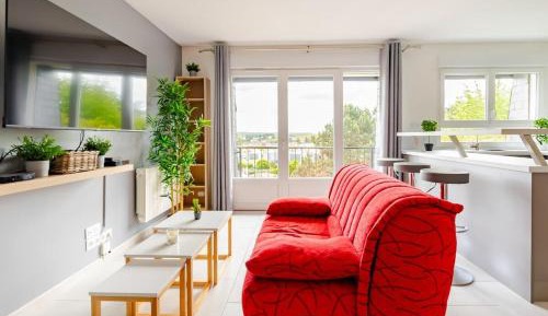 Apartment with Shower