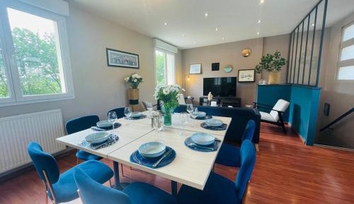 Apartment with Shower