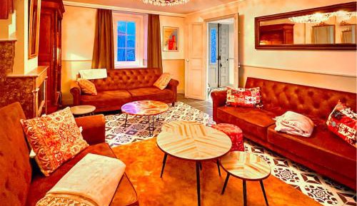 Seven-Bedroom Holiday Home