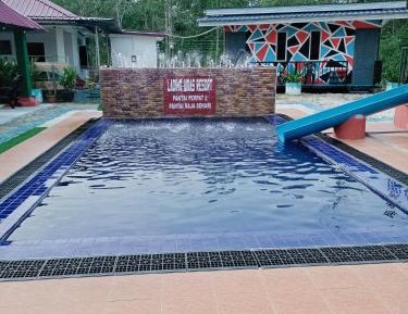Double Room with Pool View