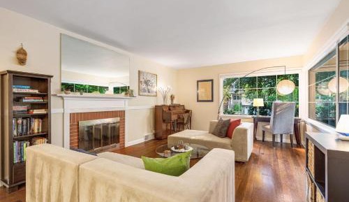 Three-Bedroom Vacation Home 