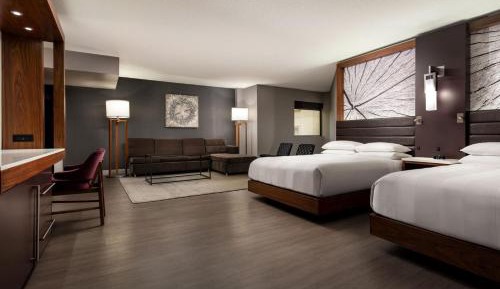 Executive Queen Suite with Two Queen Beds