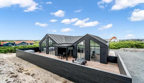 Four-Bedroom Vacation Home