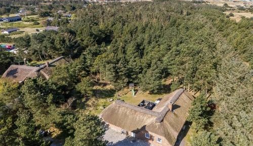 Six-Bedroom Holiday Home
