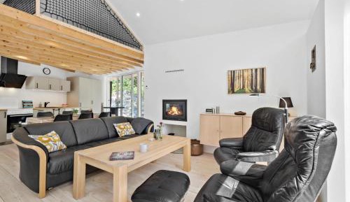 Three-Bedroom Vacation Home 