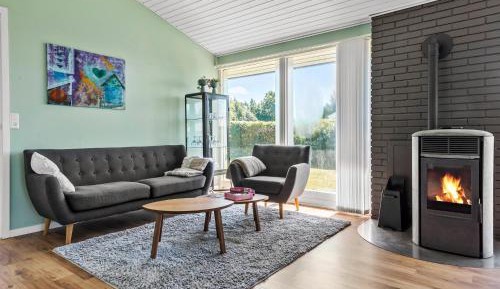 Two-Bedroom Holiday Home