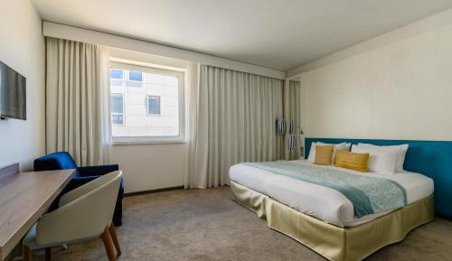 Superior Room with Sofa Bed