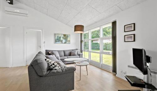 Three-Bedroom Vacation Home 
