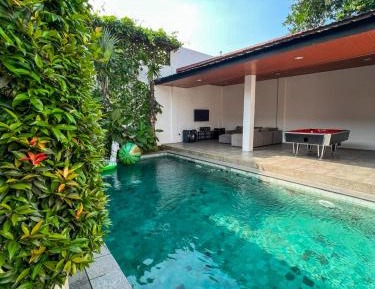 Villa with Private Pool