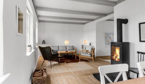 Three-Bedroom Vacation Home 