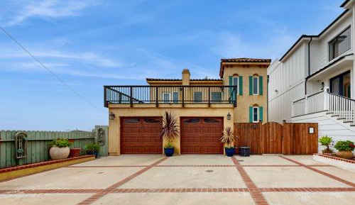 Four-Bedroom Vacation Home