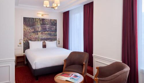 Superior Triple Room