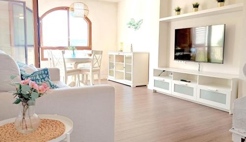 Two-Bedroom Apartment with Balcony and Sea View