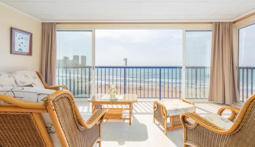 Apartment with Sea View
